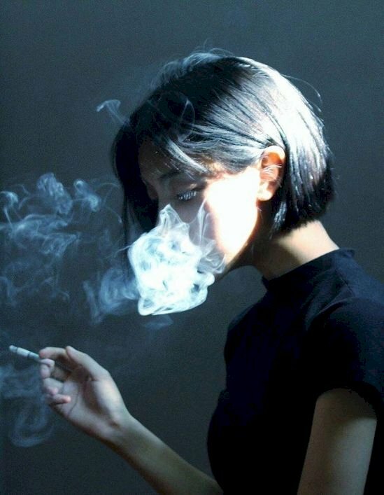 anh anime hut thuoc