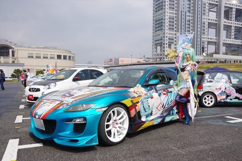 anh hatsune miku