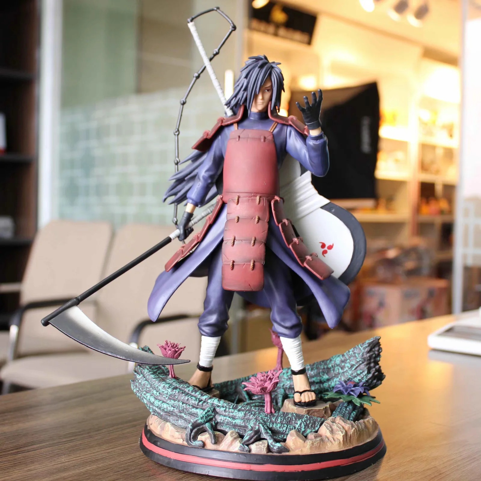 anh madara
