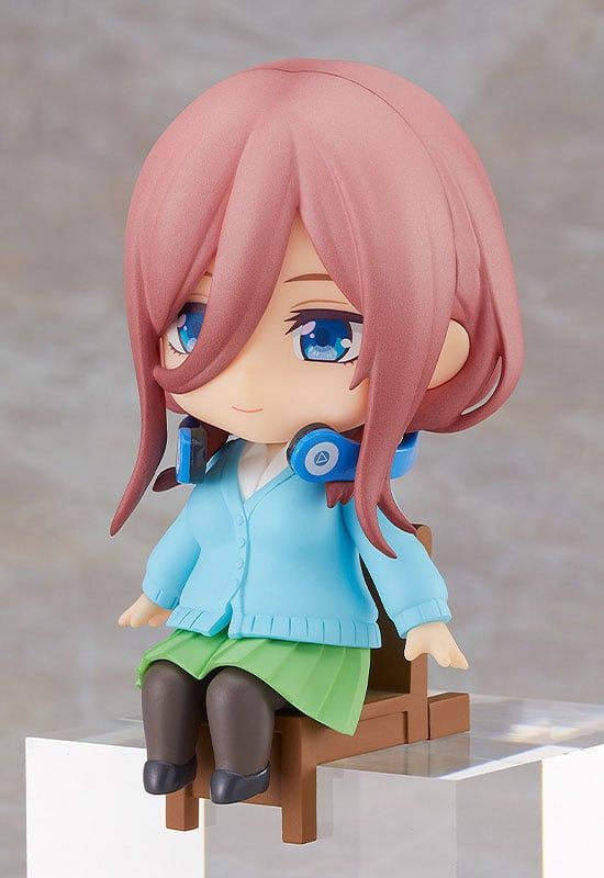 anh miku nakano