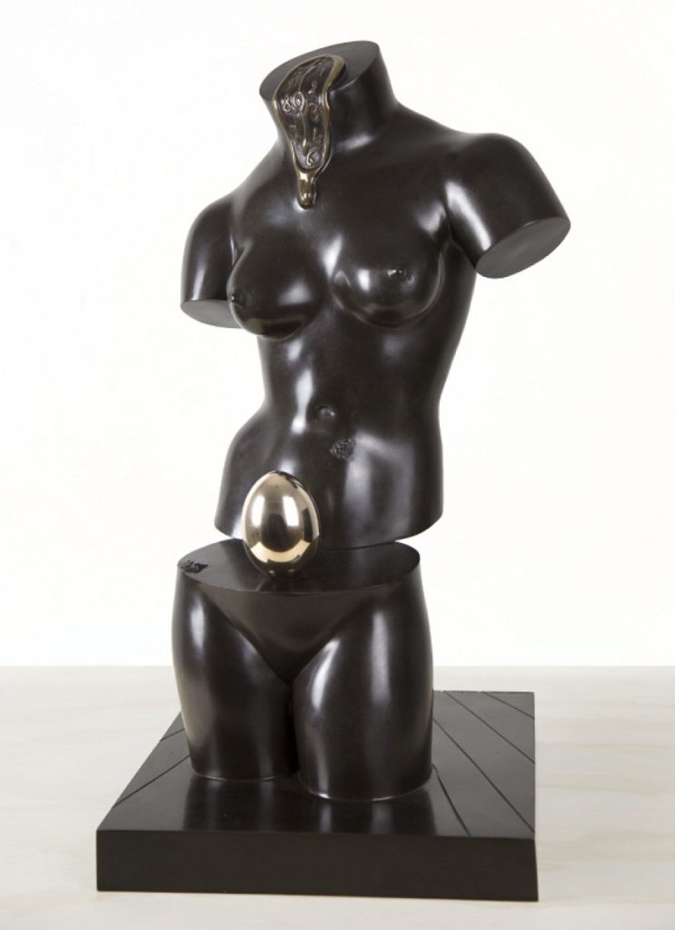 Salvador DALÍ (1904-1989) Space Venus, 1984 Bronze with brown and gilded patina Engraved with signature, foundry stamp and numbered “296/350” at base Conceived in 1977, first cast in 1984. With Fonderia Tesconi Pietrasanta foundry stamp. From the edition of 350 with this patina, plus 35 EA. for sale