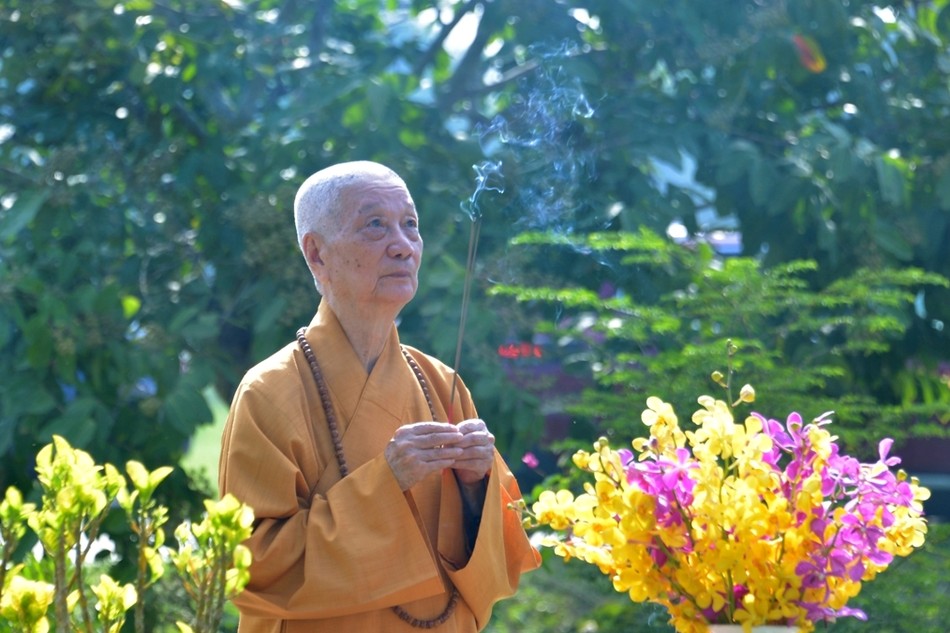 ảnh Ch&uacute; Tiểu Niệm Phật 0064