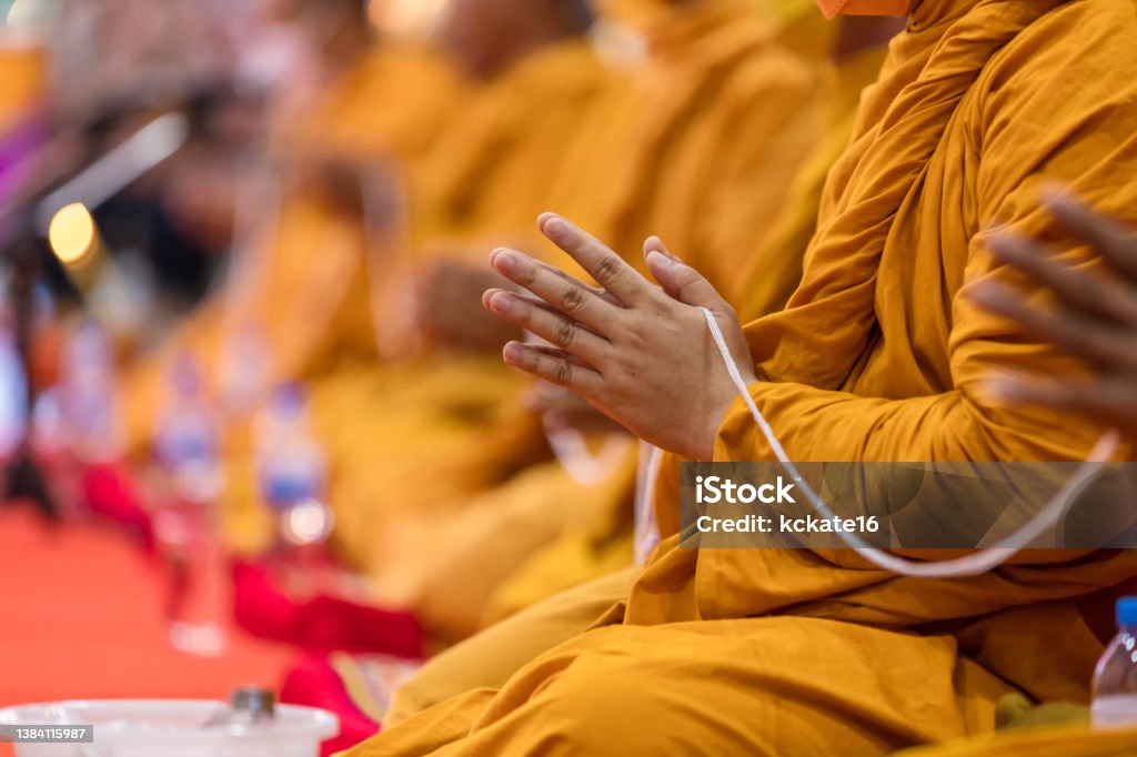 h&igrave;nh ảnh cầu nguyện Phật 0026