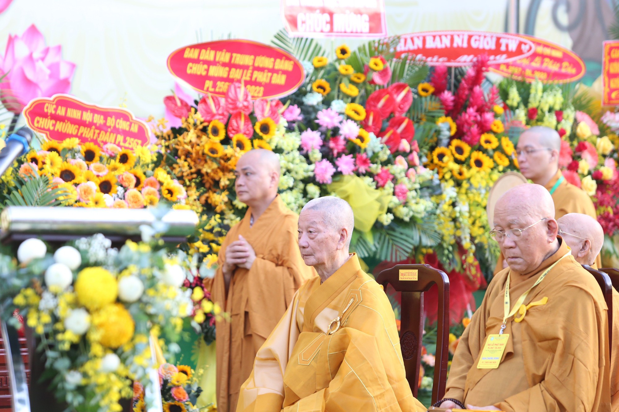 h&igrave;nh ảnh cầu nguyện Phật 0081
