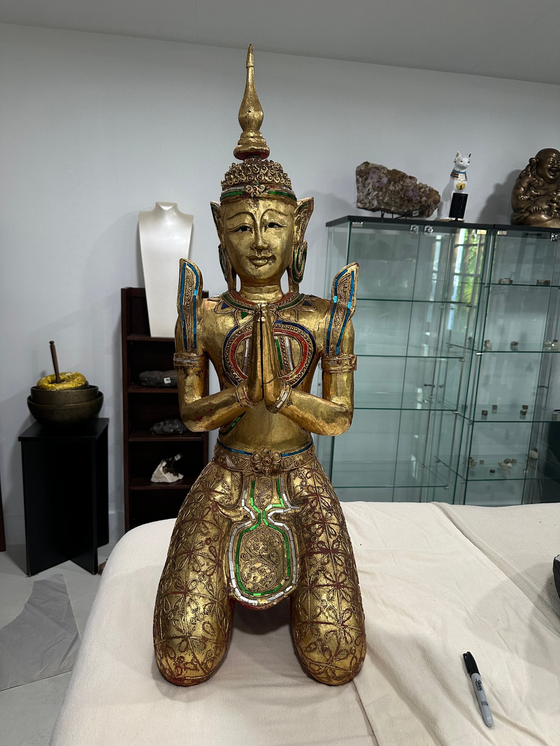 h&igrave;nh ảnh chắp tay lạy Phật 0057