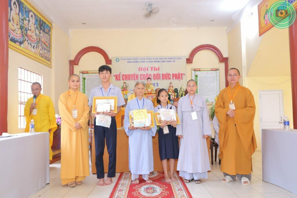 hình ảnh cuộc đời Đức Phật 0084