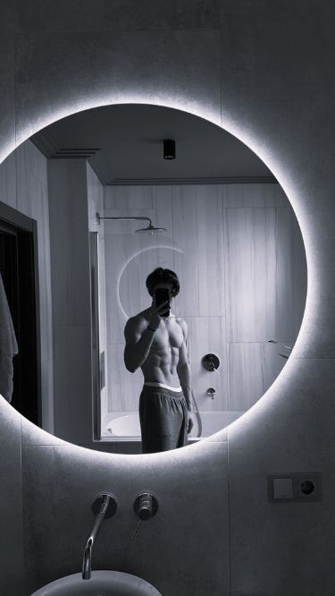 trai đẹp v&agrave; gym