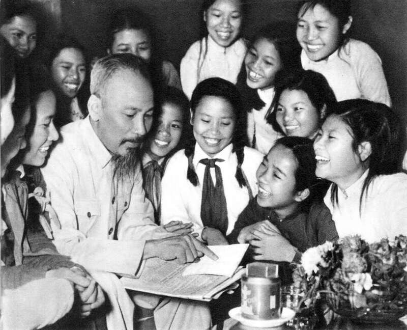 ảnh B&aacute;c Hồ