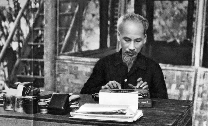 ảnh B&aacute;c Hồ