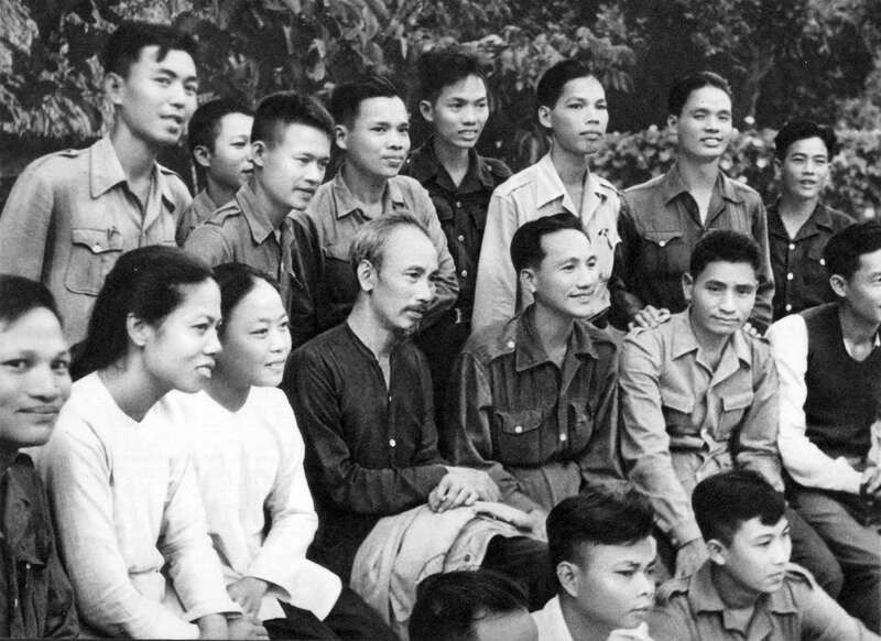 ảnh B&aacute;c Hồ
