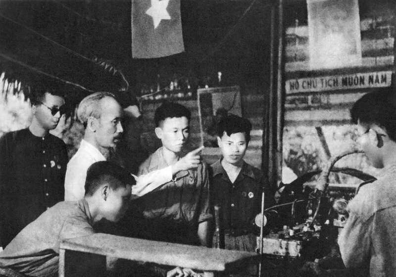 ảnh B&aacute;c Hồ