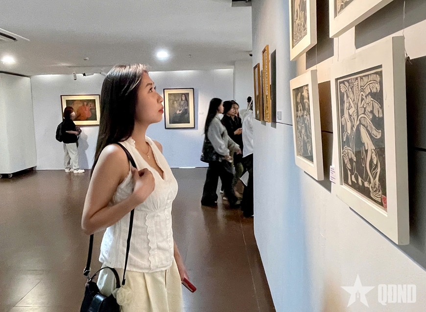 Hướng dẫn thưởng lãm tại triển lãm nghệ thuật chuyên nghiệp