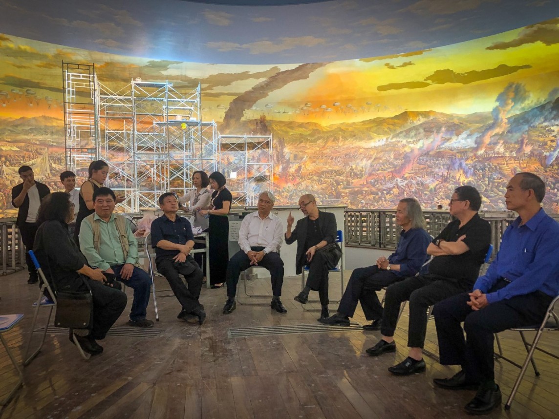 Kỹ thuật và quy trình sáng tác tranh panorama